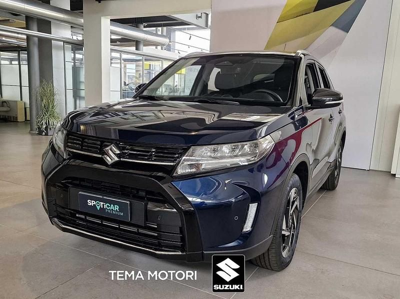 Usata Suzuki Vitara 129 CV (94 kW) 2024 Blu capri/tetto nero SUV