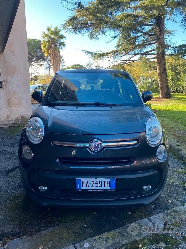Usata Fiat 500L Lounge 80 CV (58 kW) 2015 Nero Monovolume