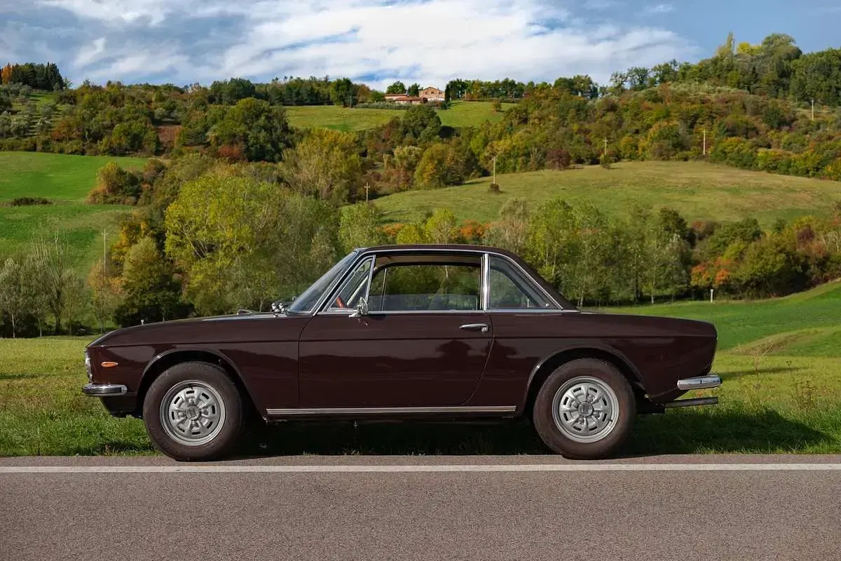 Käytetty Lancia Fulvia S 91 HP (66 kW) 1973 Coupe - kaksiovinen