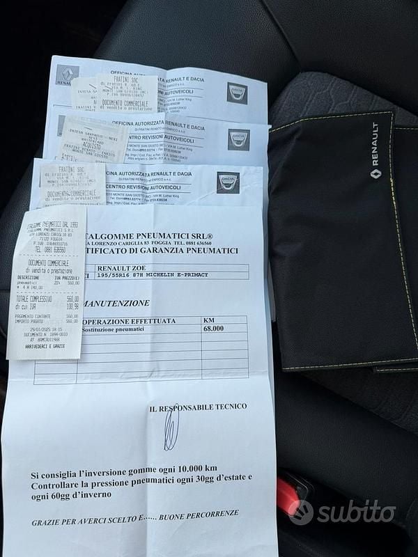 Usata Renault Zoe 22 kW (30 CV) 2020 Rosso Utilitaria