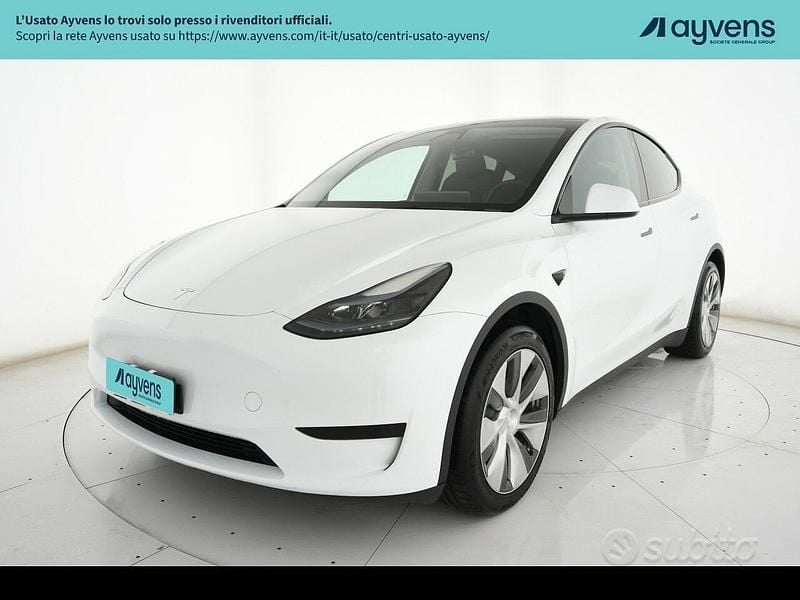 Bianco Usata 2023 Tesla Model Y RWD SUV | 32.500 € (Buon prezzo) - Immagine 1/3