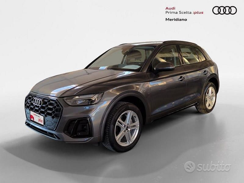 Grigio daytona perla Usata 2022 Audi Q5 Ambiente SUV | 42.900 € (Buon prezzo) - Immagine 1/4