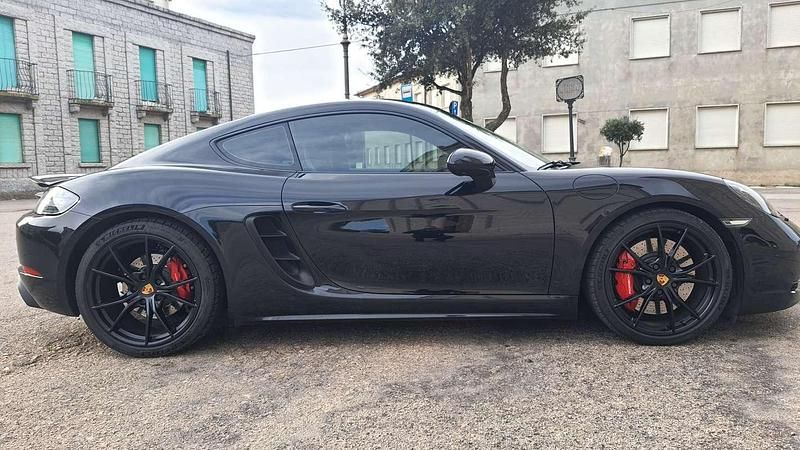 Usata Porsche 718 Cayman 366 CV (269 kW) 2018 Nero Coupé