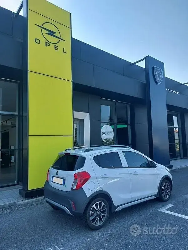 Usata Opel Karl Rocks 73 CV (53 kW) 2019 Other Utilitaria