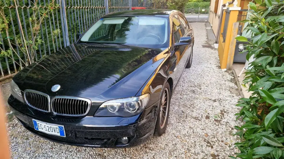 Usata BMW 730 Efficient Dynamics 231 CV (169 kW) 2006 Berlina