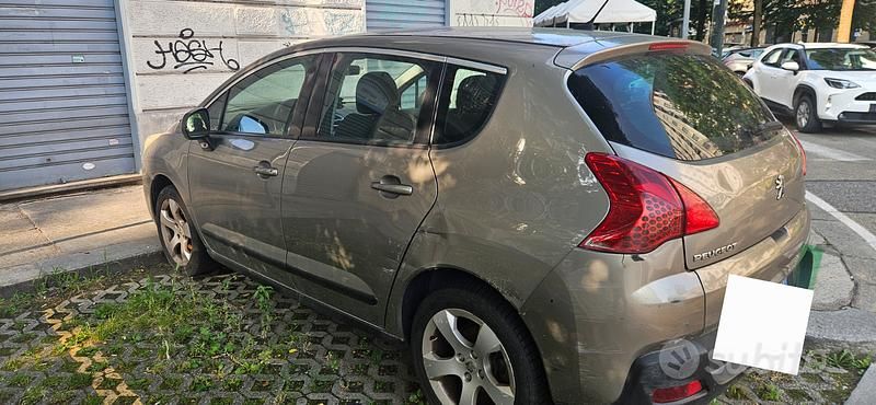Usata Peugeot 3008 110 CV (80 kW) 2010 Marrone Monovolume