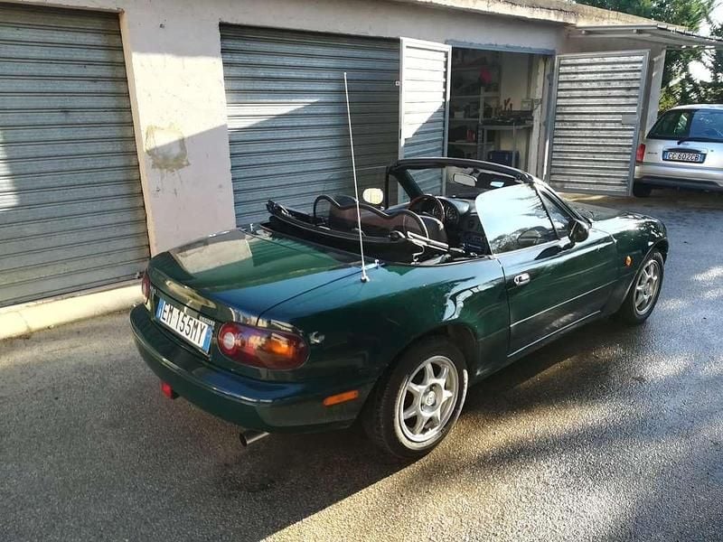 Usata Mazda MX5 90 CV (66 kW) 1996 Cabrio
