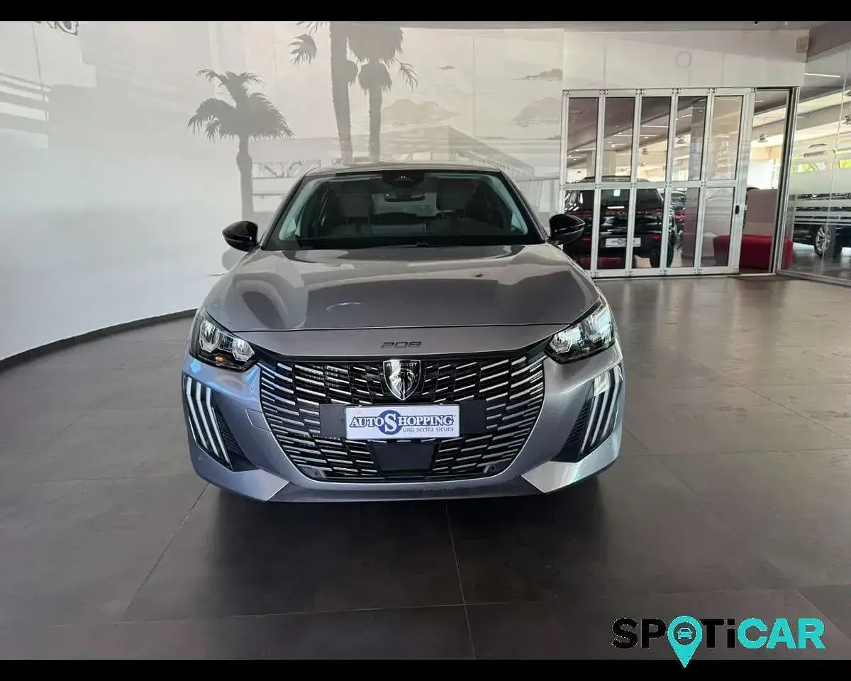 Nuova Peugeot 208 Allure 101 CV (74 kW) 2025 Grigio Utilitaria