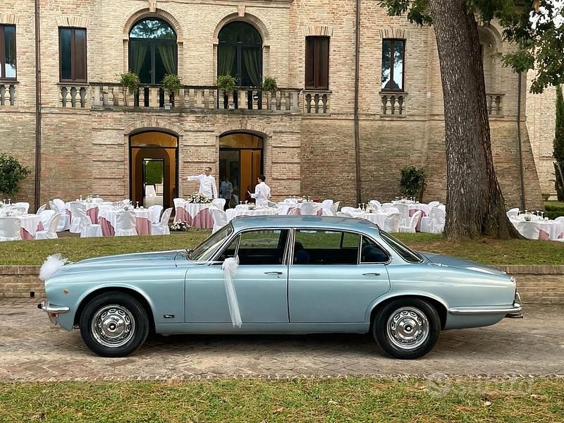 Usata Jaguar XJ6 160 CV (117 kW) 1970 Blu Berlina
