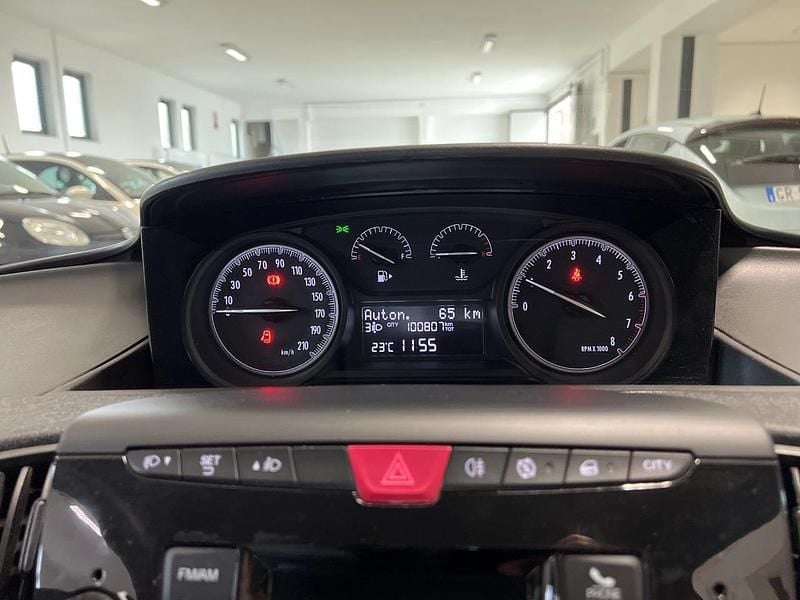 Usata Lancia Ypsilon 69 CV (50 kW) 2019 Nero Utilitaria