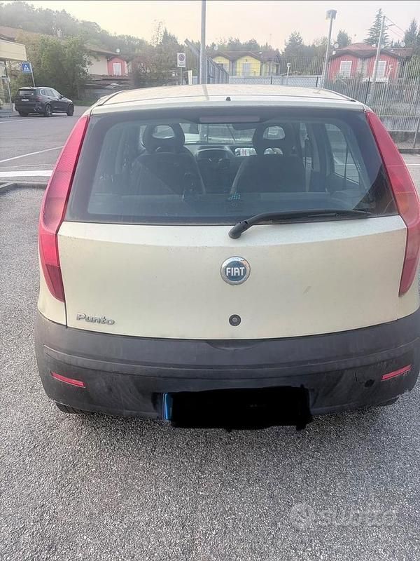 Usata Fiat Punto 2003 Verde Utilitaria