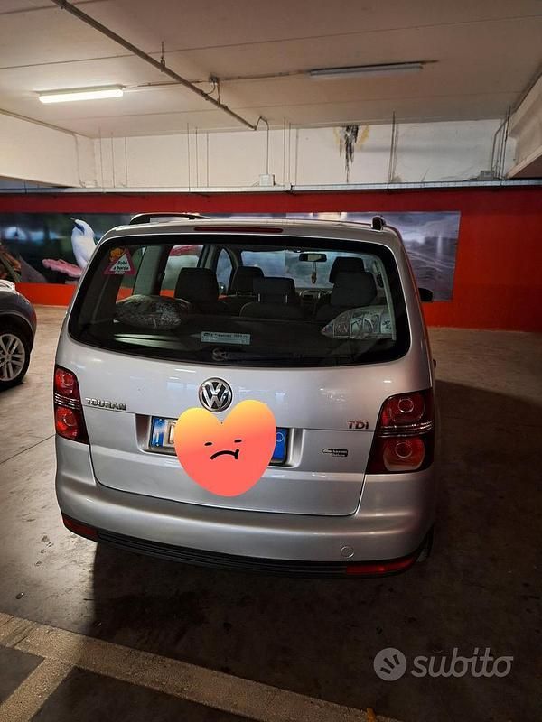 Usata VW Touran 101 CV (74 kW) 2008 Grigio Monovolume