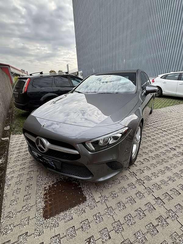 Usata Mercedes A180 Executive 116 CV (85 kW) 2019 Berlina