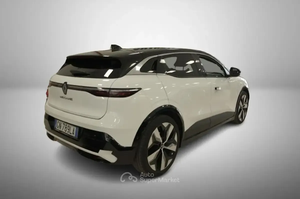 Usata Renault Megane E-Tech Techno 160 kW (218 CV) 2023 Berlina