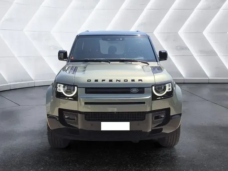 Usata Land Rover Defender HSE Dynamic 300 CV (220 kW) 2023 Verde SUV