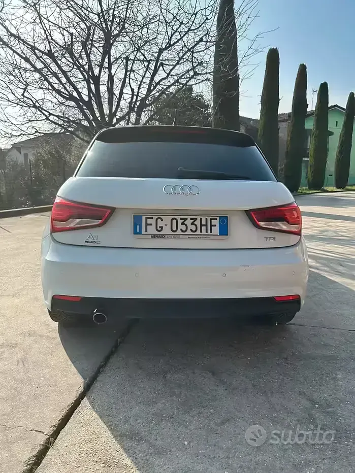 Usata Audi A1 Sportback 90 CV (66 kW) 2017 Utilitaria