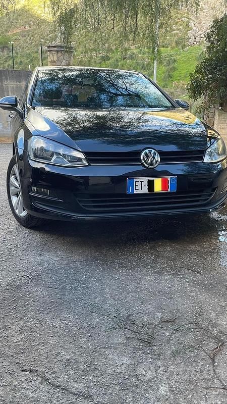 Usata VW Golf VII 110 CV (80 kW) 2014 Nero Utilitaria