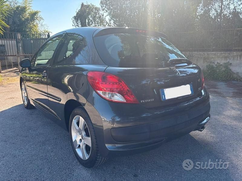 Usata Peugeot 207 Allure 112 CV (82 kW) 2011 Grigio Berlina