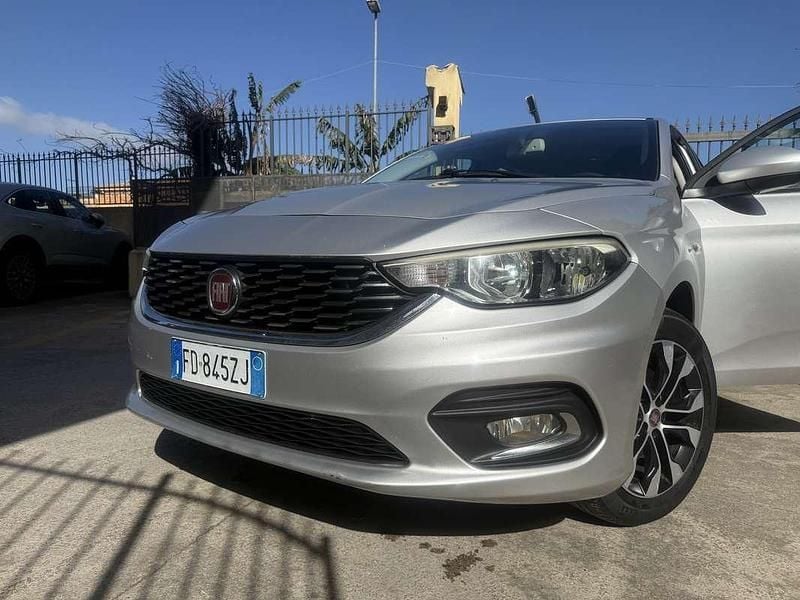 Usata Fiat Tipo Opening Edition 120 CV (88 kW) 2016 Berlina