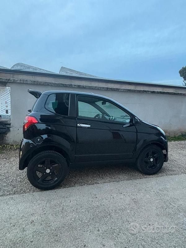 Usata Aixam City 2011 Nero Berlina