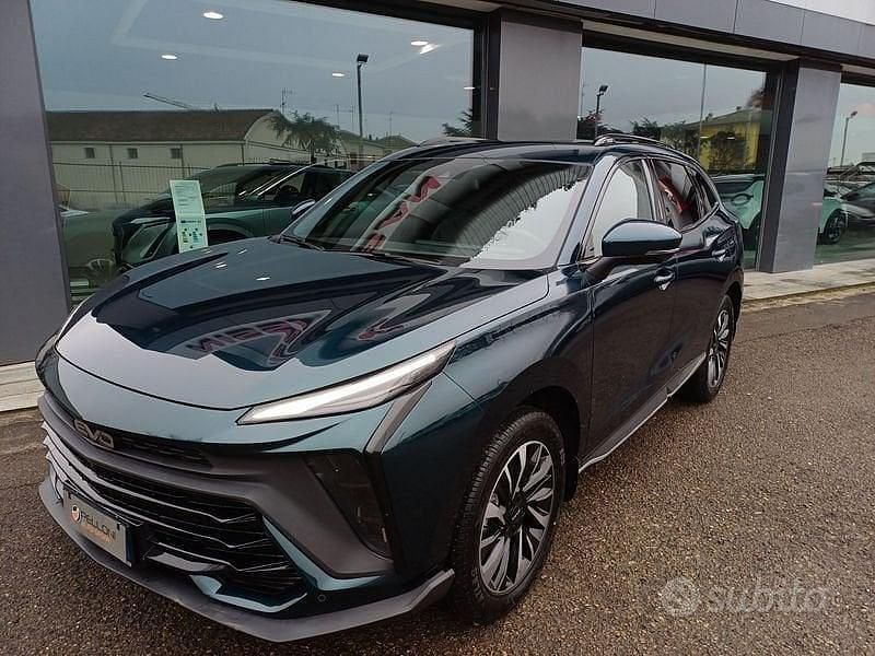 Usata EVO Evo 6 177 CV (130 kW) 2025 Verde SUV