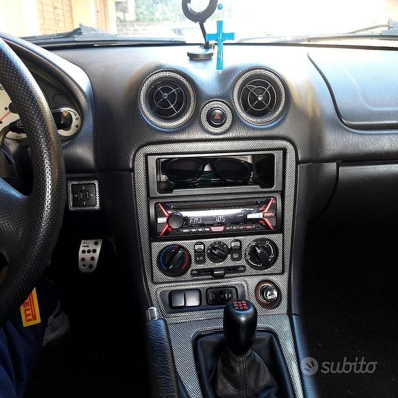 Usata Mazda MX5 110 CV (80 kW) 2002 Verde Cabrio