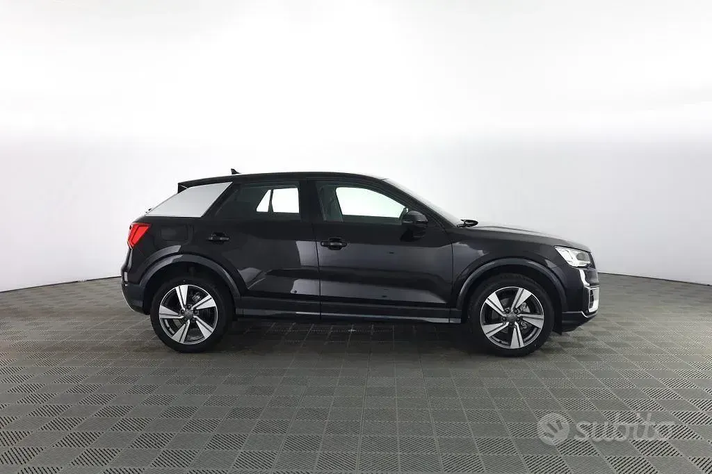 Usata Audi Q2 S-Line 116 CV (85 kW) 2020 Nero mythos SUV