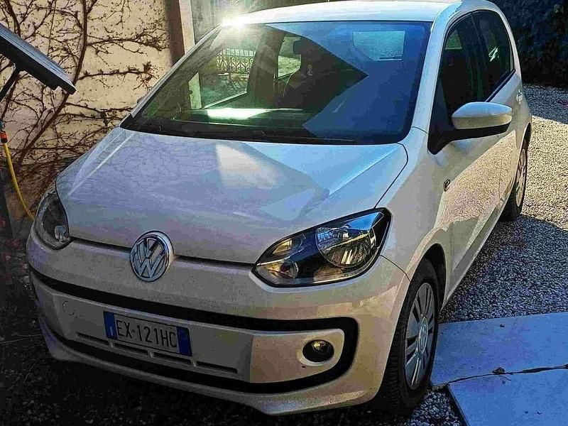 Usata VW up! Move 68 CV (50 kW) 2014 Bianco Utilitaria