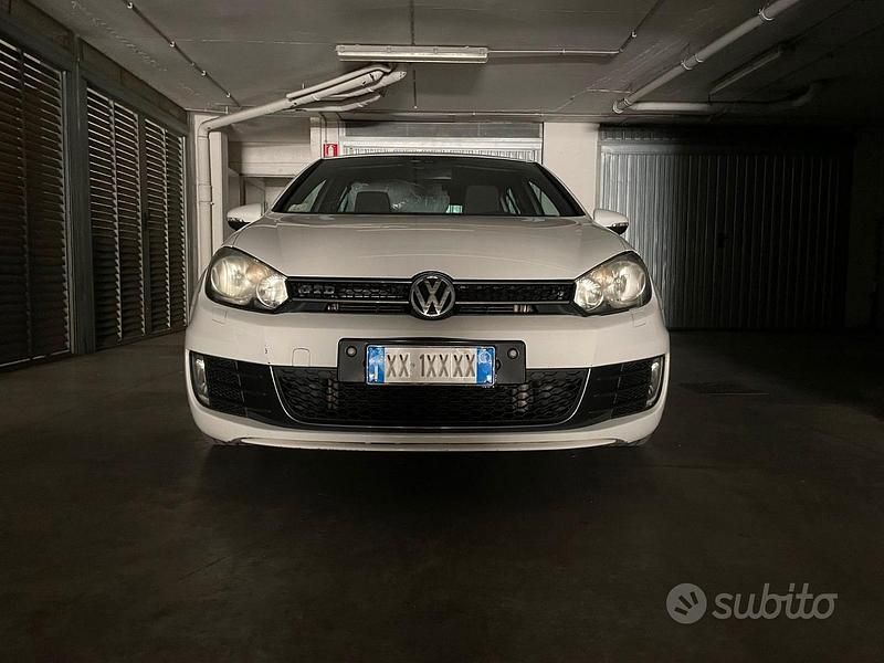 Bianco Usata 2010 VW Golf VI GTD Due volumi | 12.500 € (Molto cara) - Immagine 1/4