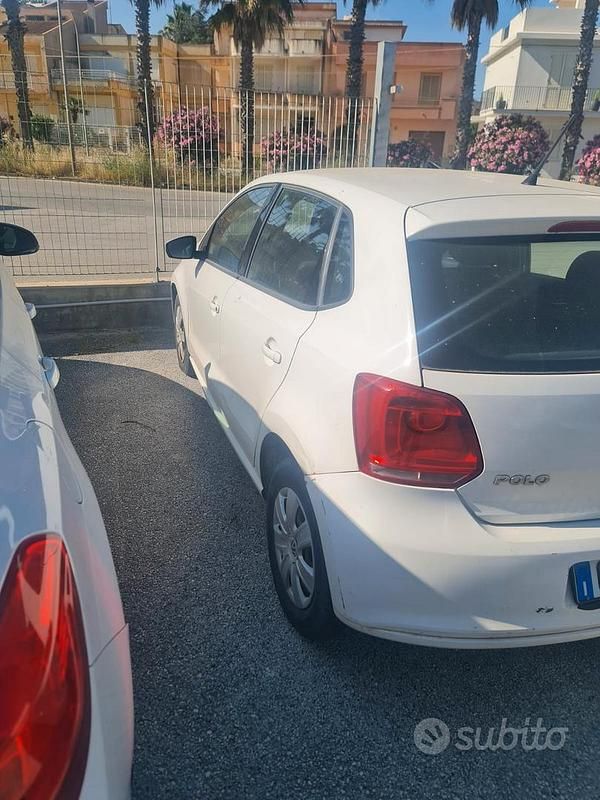 Usata VW Polo 75 CV (55 kW) 2014 Bianco Berlina
