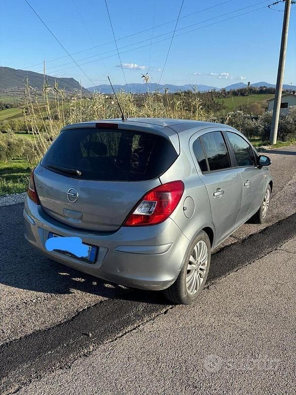 Usata Opel Corsa 2014 Utilitaria