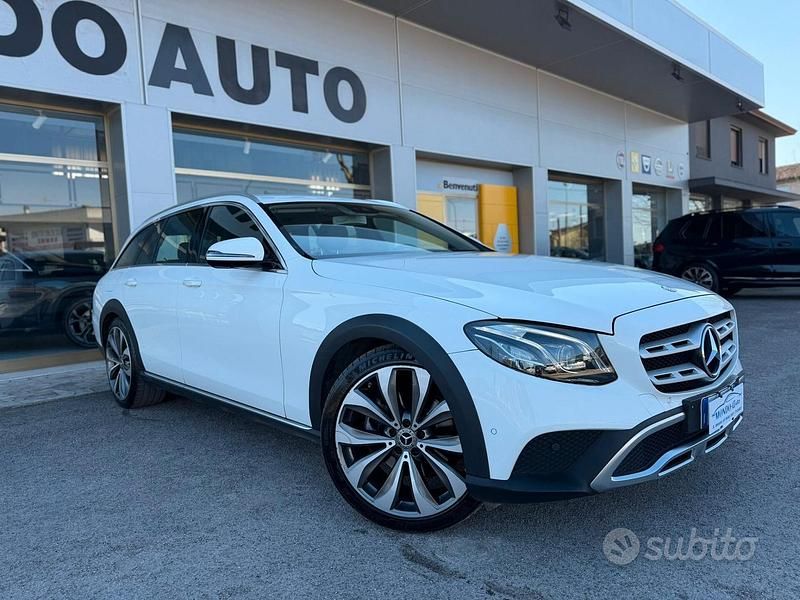 Usata Mercedes E220 All-Terrain 194 CV (142 kW) 2019 Bianco Station wagon