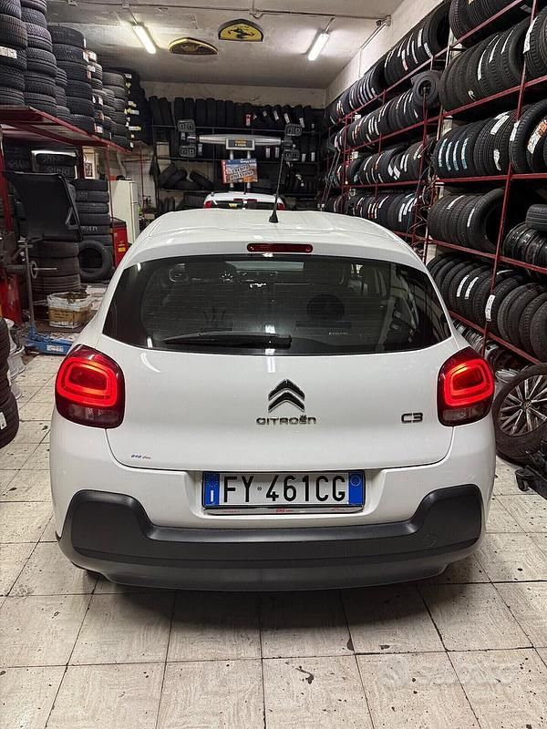 Usata Citroën C3 101 CV (74 kW) 2019 Bianco Utilitaria