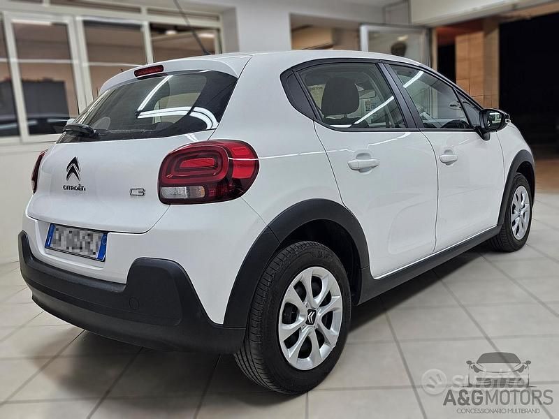 Usata Citroën C3 Feel 101 CV (74 kW) 2022 Bianco Utilitaria