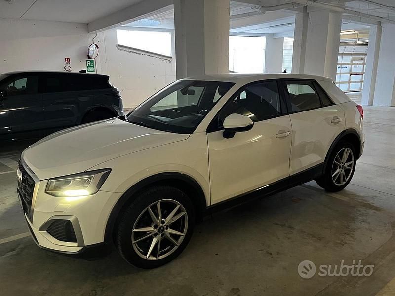 Usata Audi Q2 Admired 116 CV (85 kW) 2021 Bianco SUV