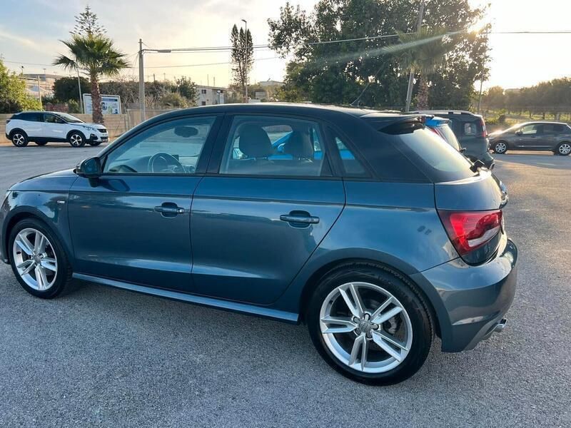 Usata Audi A1 Admired 116 CV (85 kW) 2018 Blu Utilitaria