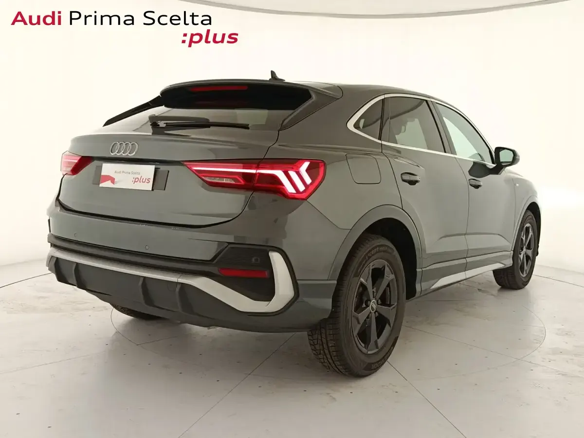 Usata Audi Q3 S-Line 150 CV (110 kW) 2025 Grigio SUV