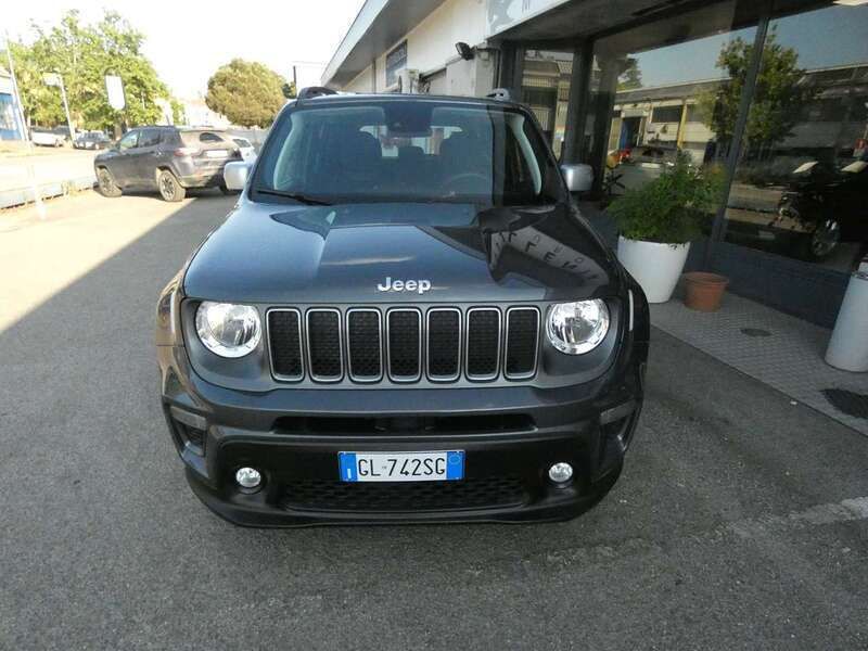 Usata Jeep Renegade Limited 131 CV (96 kW) 2022 Grigio SUV
