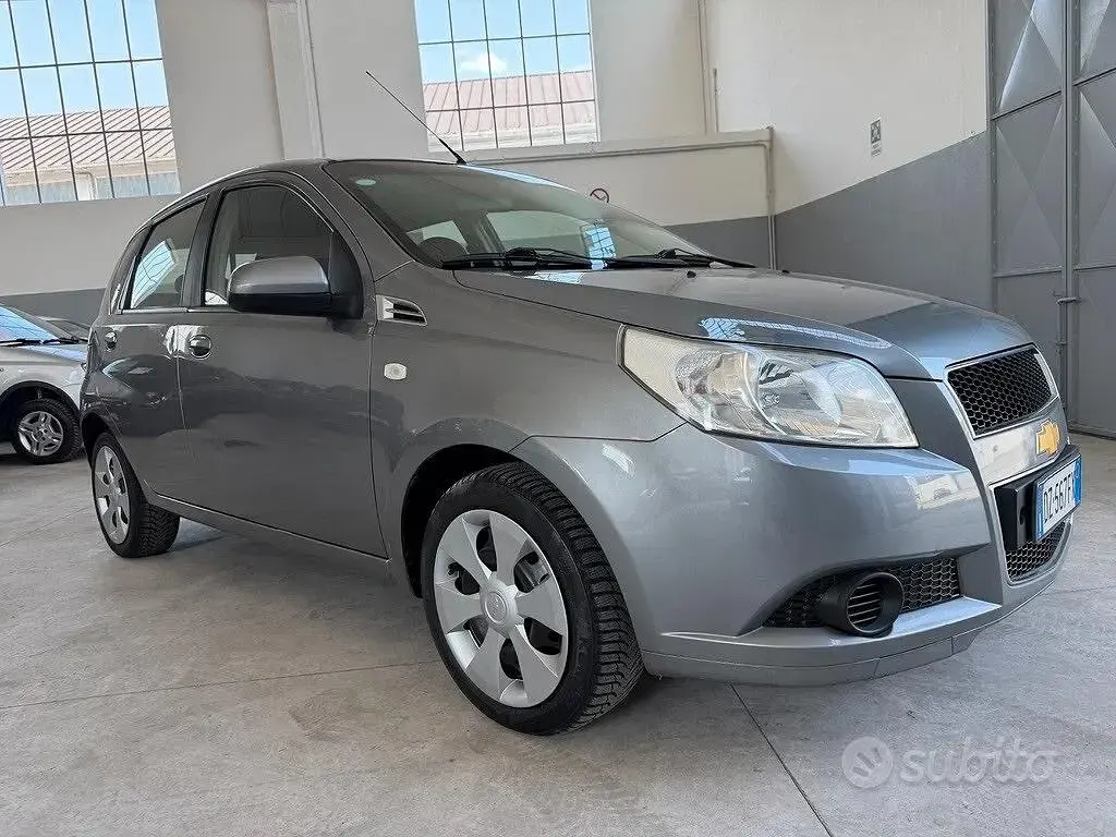 Usata Chevrolet Aveo LS 82 CV (60 kW) 2010 Grigio Berlina