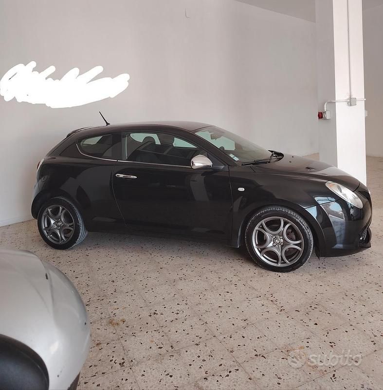 Usata Alfa Romeo MiTo 95 CV (69 kW) 2013 Nero Utilitaria