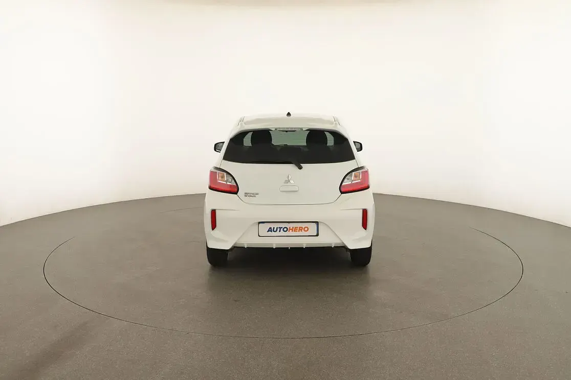 Usata Mitsubishi Space Star Intense 71 CV (52 kW) 2022 Bianco Utilitaria