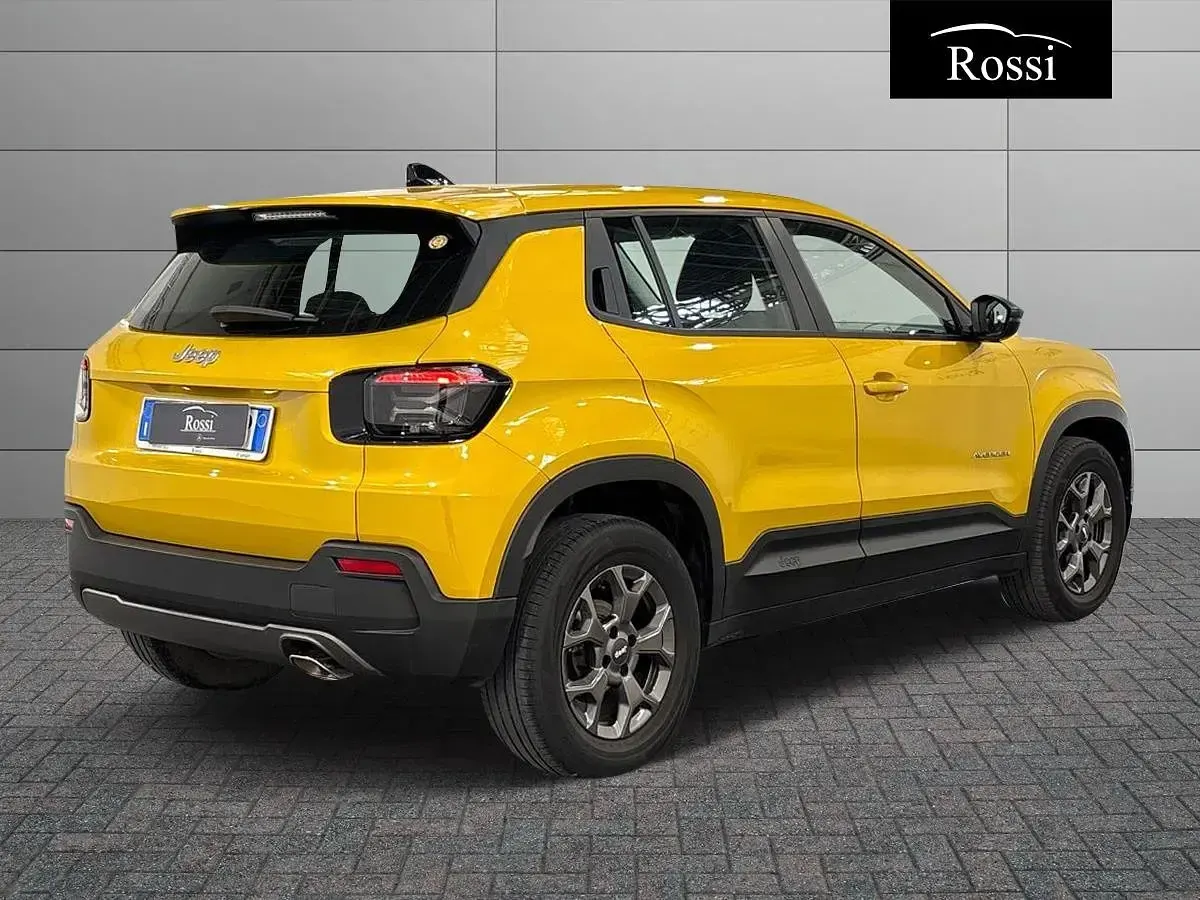 Usata Jeep Avenger Altitude 101 CV (74 kW) 2023 Giallo metallizzato SUV
