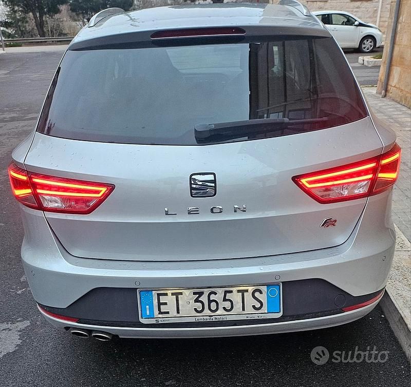 Usata Seat Leon FR 150 CV (110 kW) 2014 Grigio Station wagon