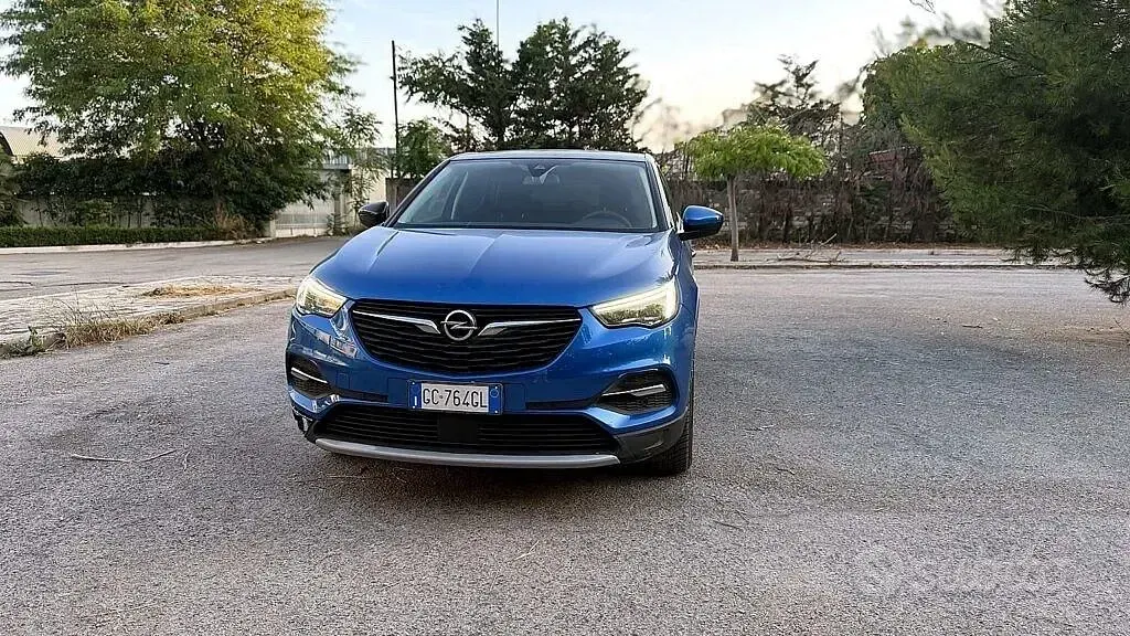 Usata Opel Grandland X Innovation 131 CV (96 kW) 2020 Bluazzurro SUV