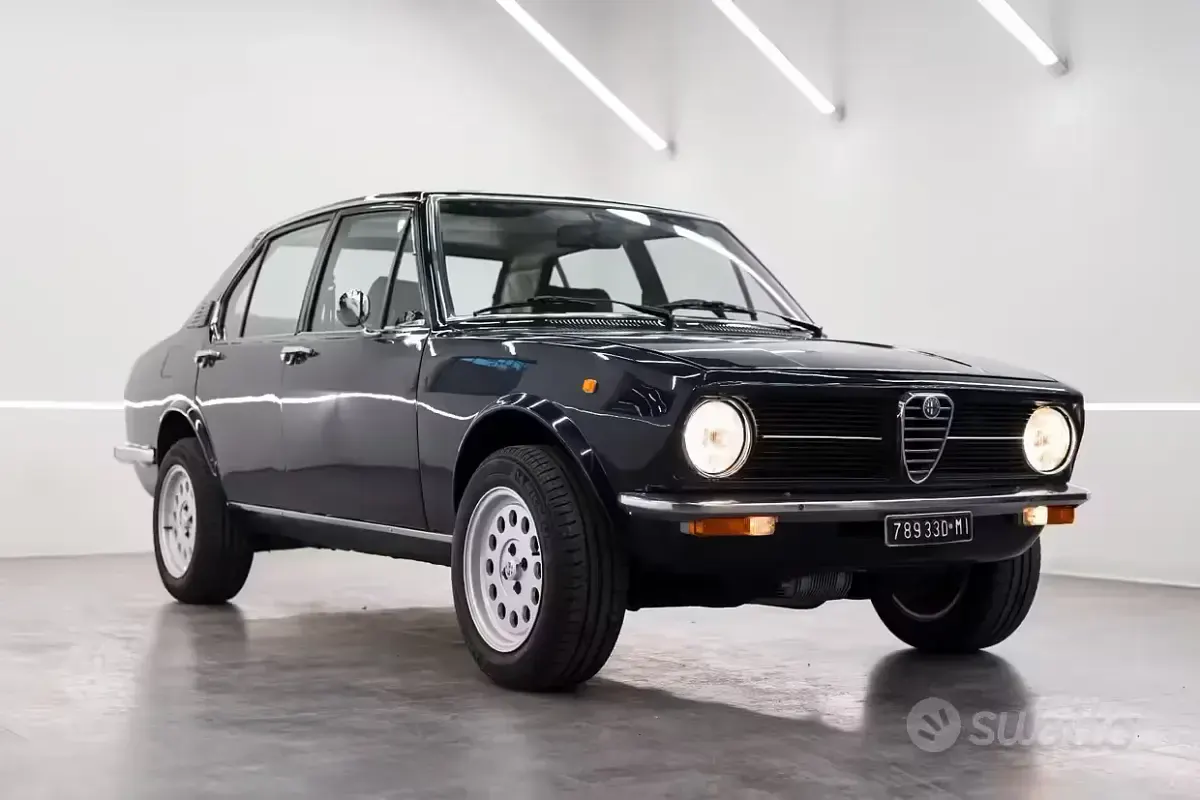 Usata Alfa Romeo Alfetta 109 CV (80 kW) 1970 Blu Berlina