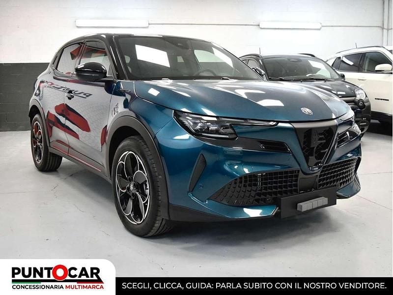 Nuova Alfa Romeo Junior Edizione Speciale 136 CV (100 kW) 2025 Blu/azzurro SUV