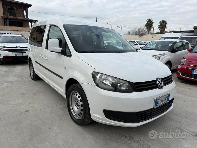 Usata VW Caddy Maxi 140 CV (102 kW) 2013 Bianco Monovolume