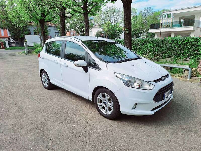 Bianco Usata 2016 Ford B-MAX Titanium X Monovolume | 6500 € (Ottimo prezzo) - Immagine 1/4