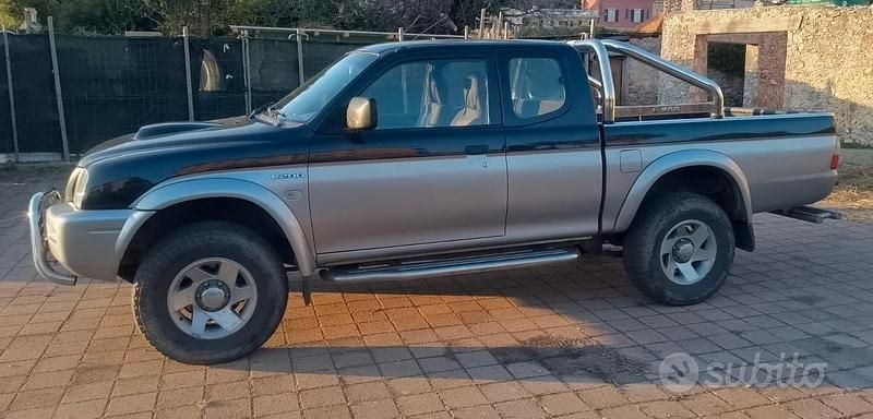 Usata Mitsubishi L200 2003 Blu Pick-up