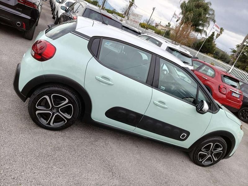 Usata Citroën C3 Shine 82 CV (60 kW) 2017 Verde Berlina